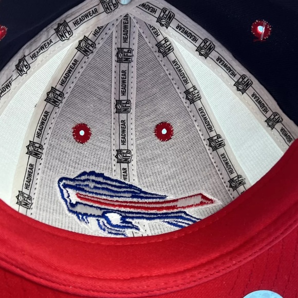 Buffalo Bills Reebok NFL On-Field Retro Style Men's Fitted Cap Hat - Size: 7 3/8 - Picture 7 of 10